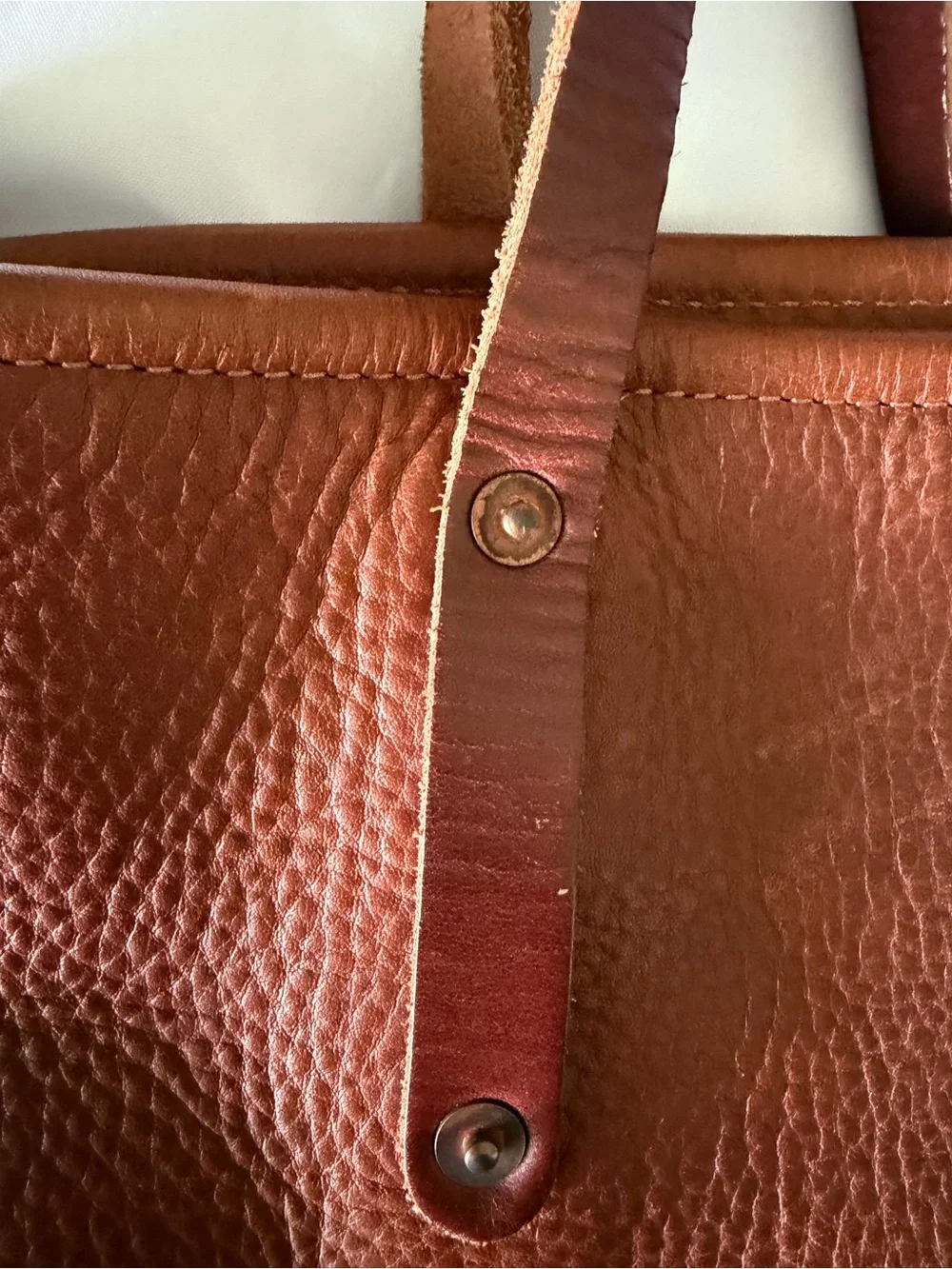 Go Forth Goods medium Avery tote in saddle - Picture 5 of 15